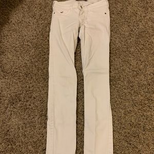 white hollister jeans